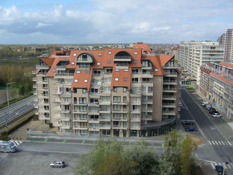Res Apollo Nieuwpoort Apartamento Exterior foto